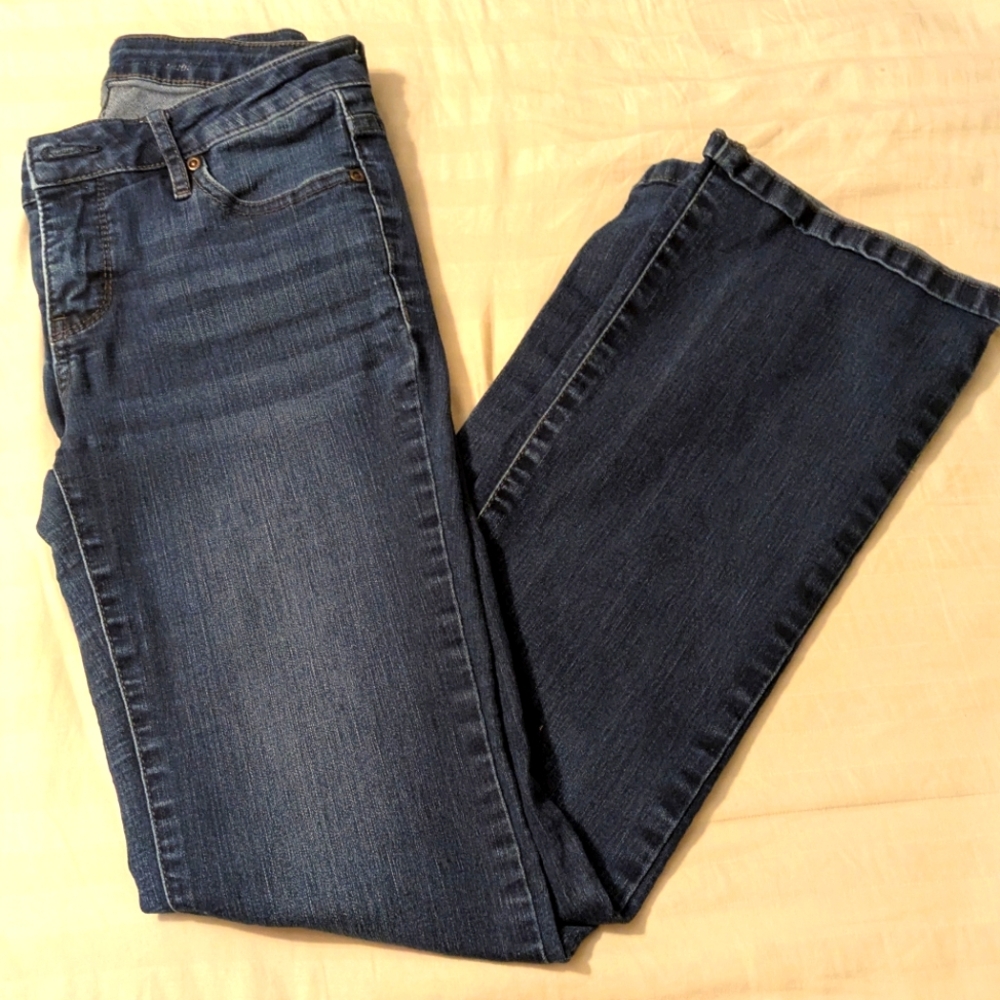 Soho Jeans Curvy Bootcut New York & Co 4 Petite